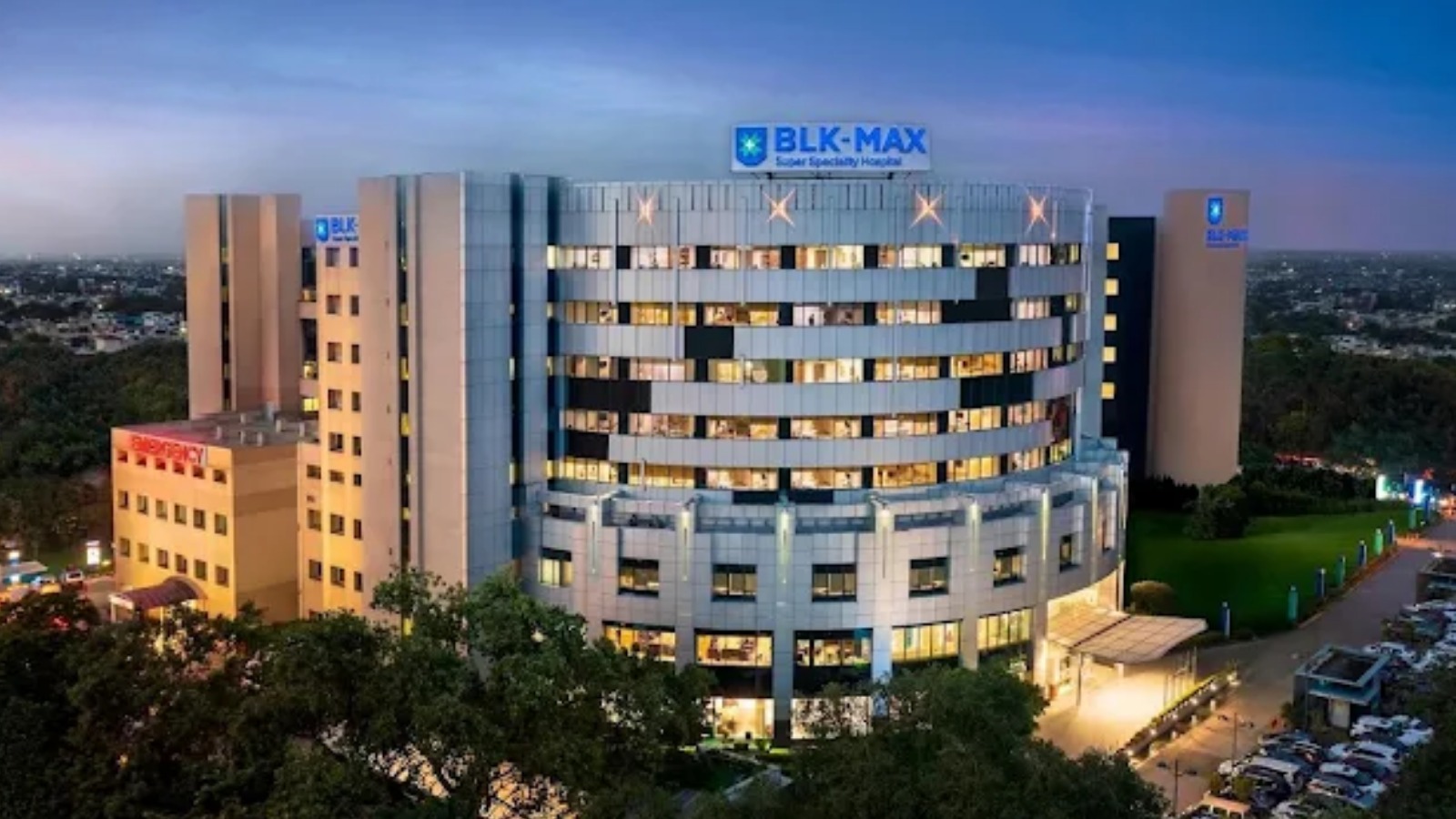 Dr B L Kapur Memorial Hospital