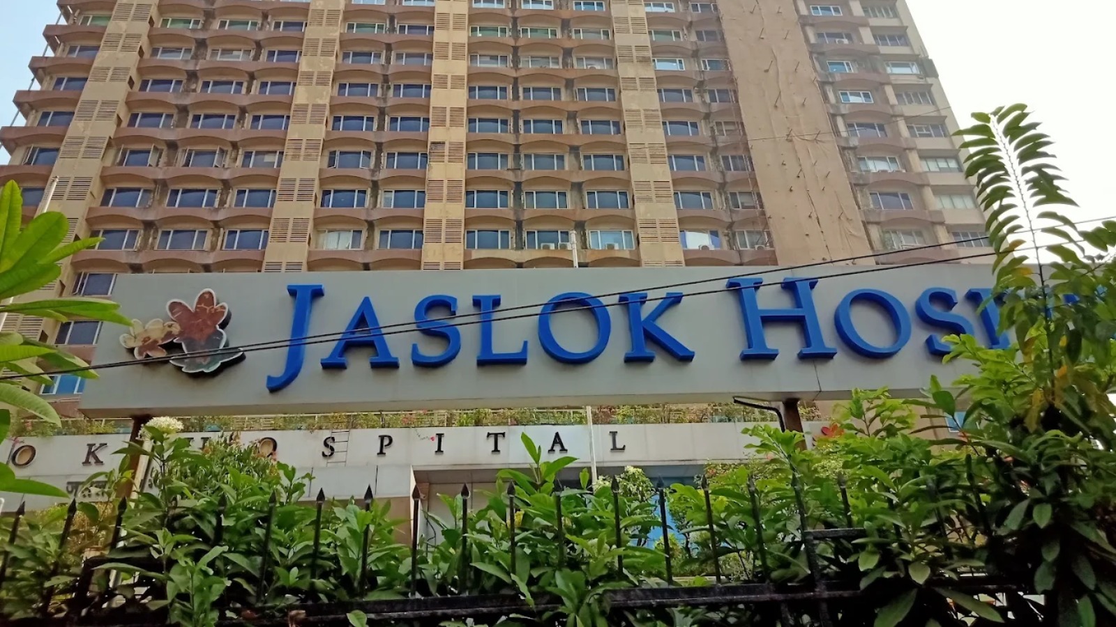 Jaslok Hospital & Research Centre
