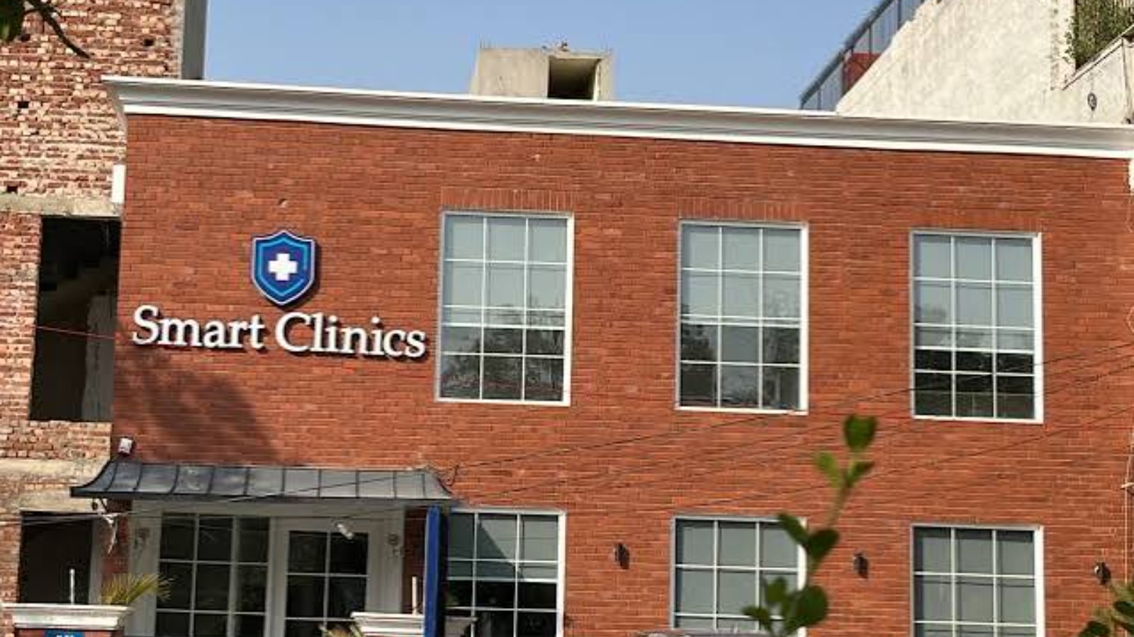 SIMRAN IVF & FERTILITY CENTRE