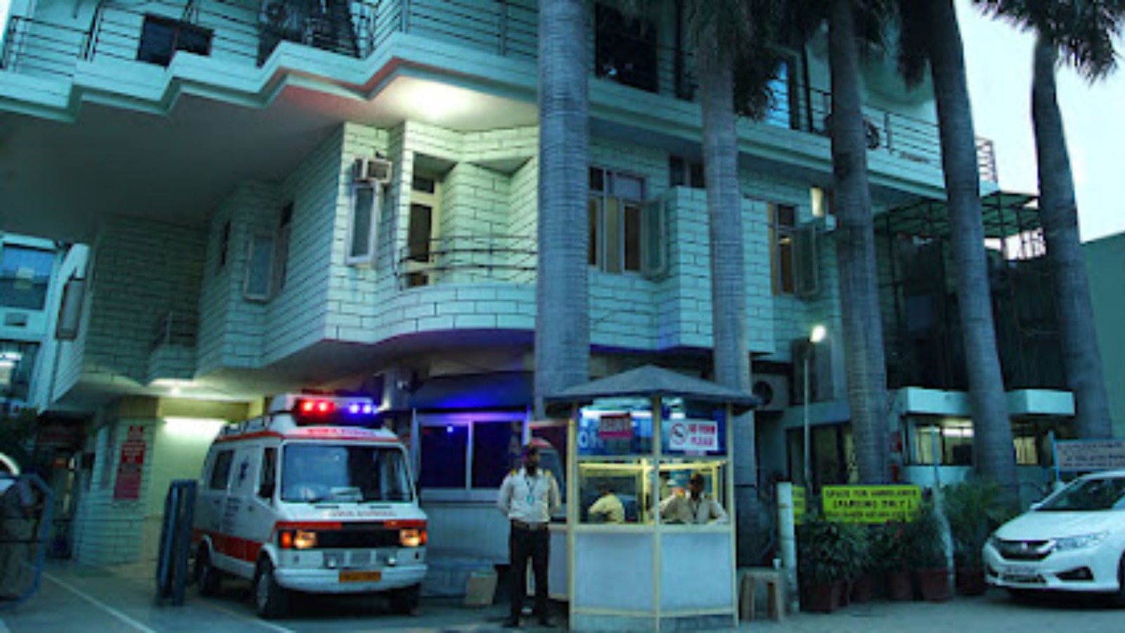 RAJA INTERNATIONAL FERTILITY CENTER (ART CLINIC) (A UNIT OF RAJA DIAGNOSTIC CENTER AND HOSPITAL)