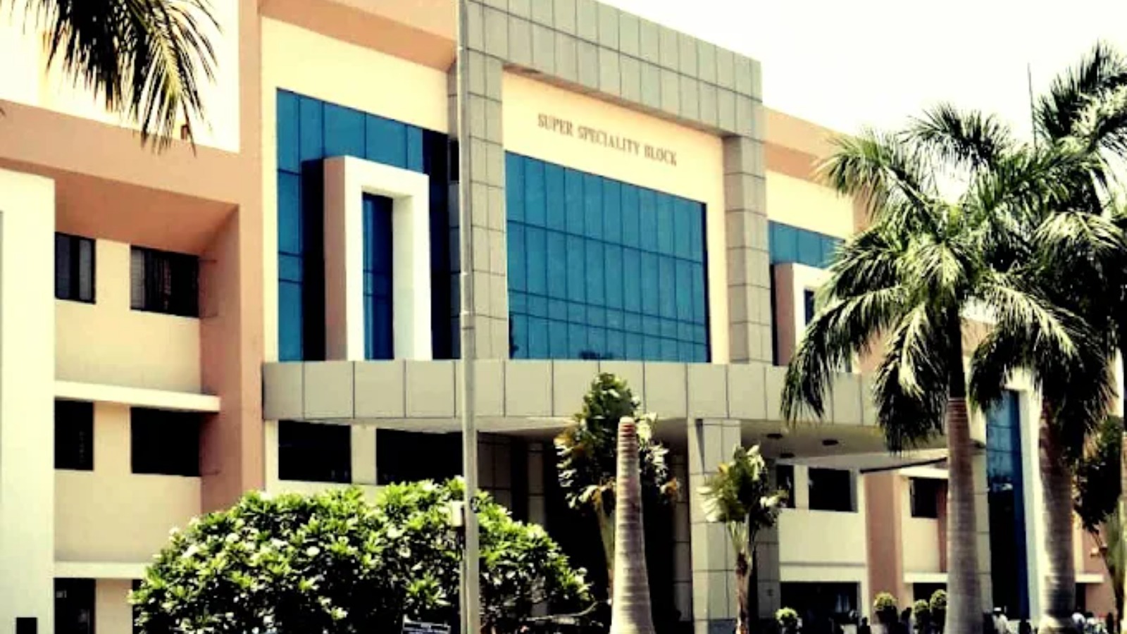 Jawaharlal Institute of Postgraduate Medical Education and Research