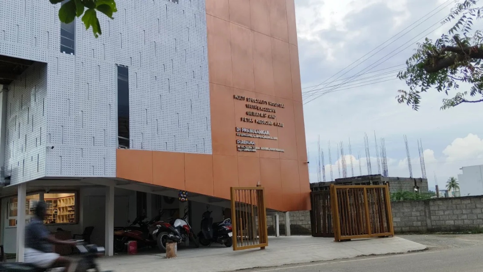 Sri Lingammal Medical Centre, Theni | Lingammal Hospital | Multi -Speciality hospital in theni | best dental care in Theni