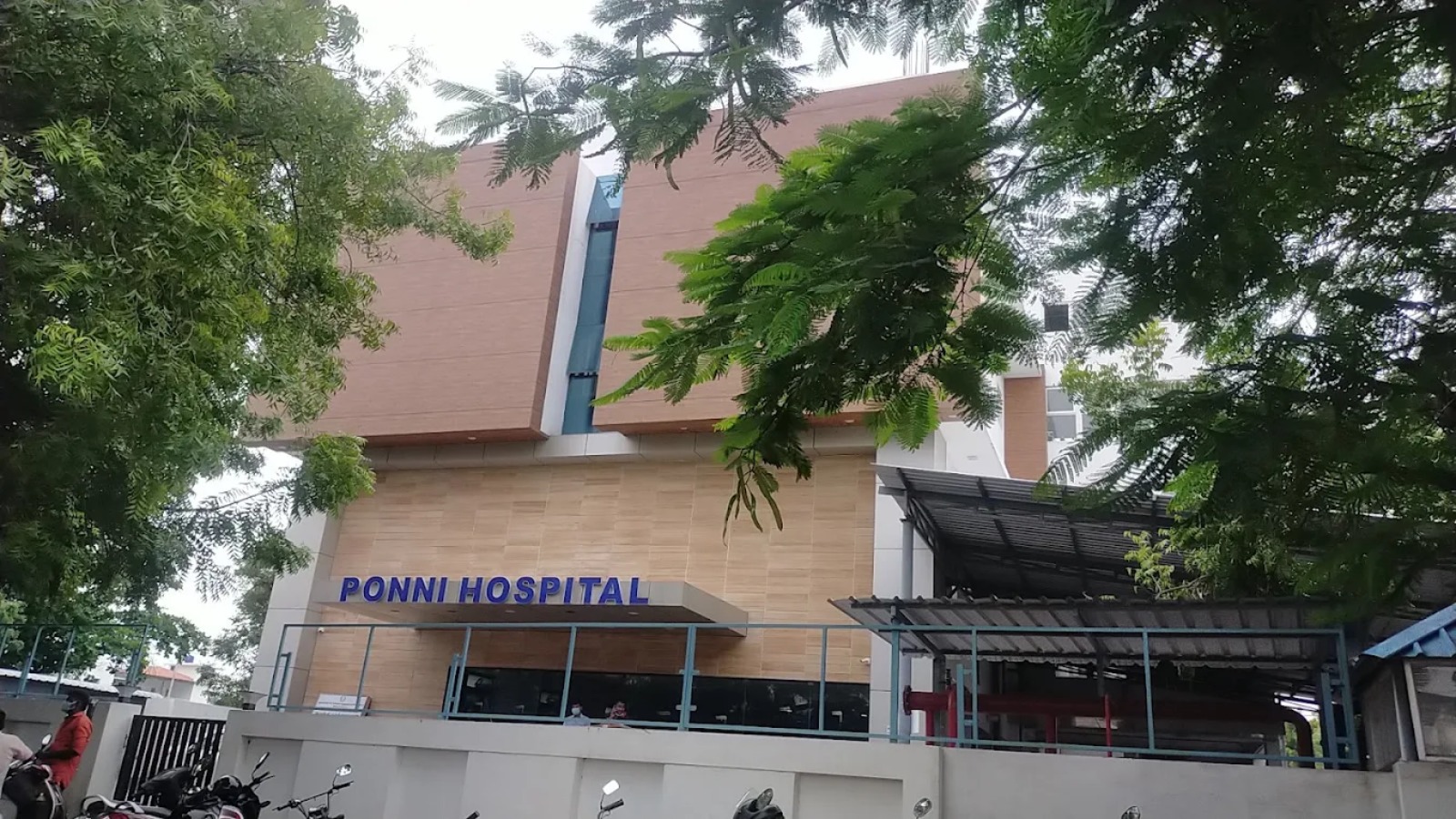 Ponni Hospital